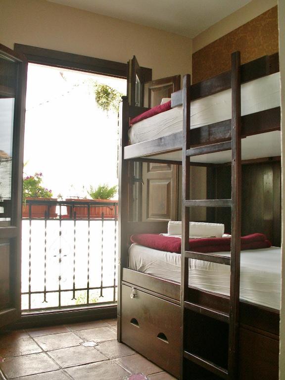 Bett im gemischten Schlafsaal mit 10 Betten